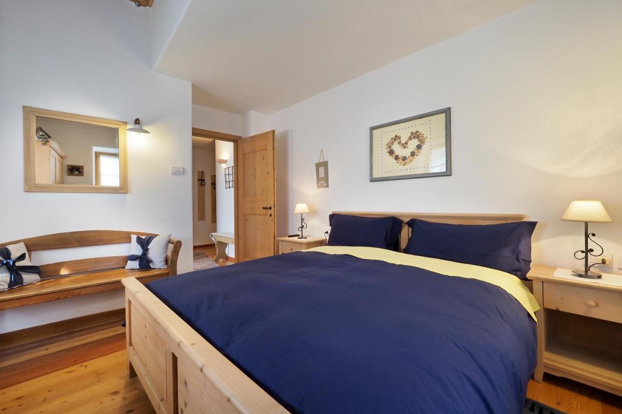 カヴァレーゼ Maso Vaia Bed & Breakfast エクステリア 写真